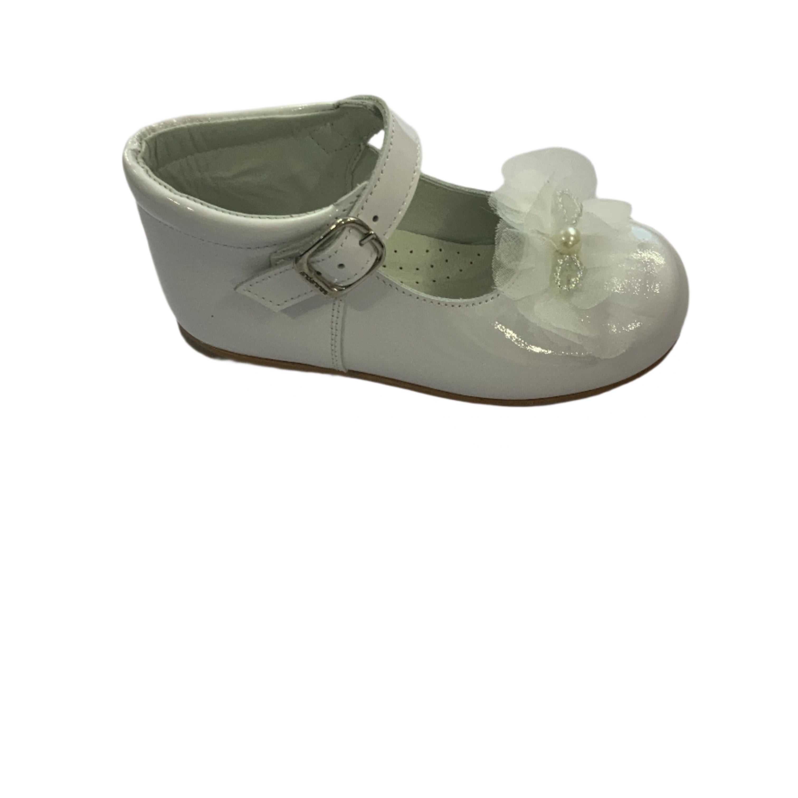 Andanines shoes in white 01231335 – PinkyBlu Baby