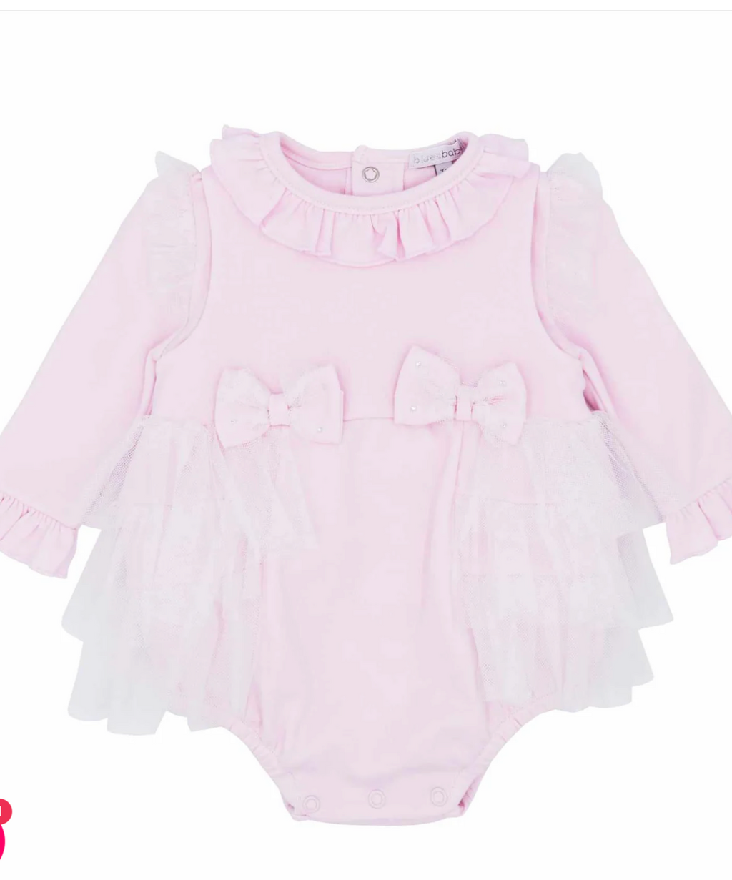 Blues baby pink romper.    08231785
