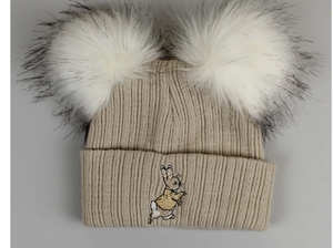 Peter rabbit hat    07231776