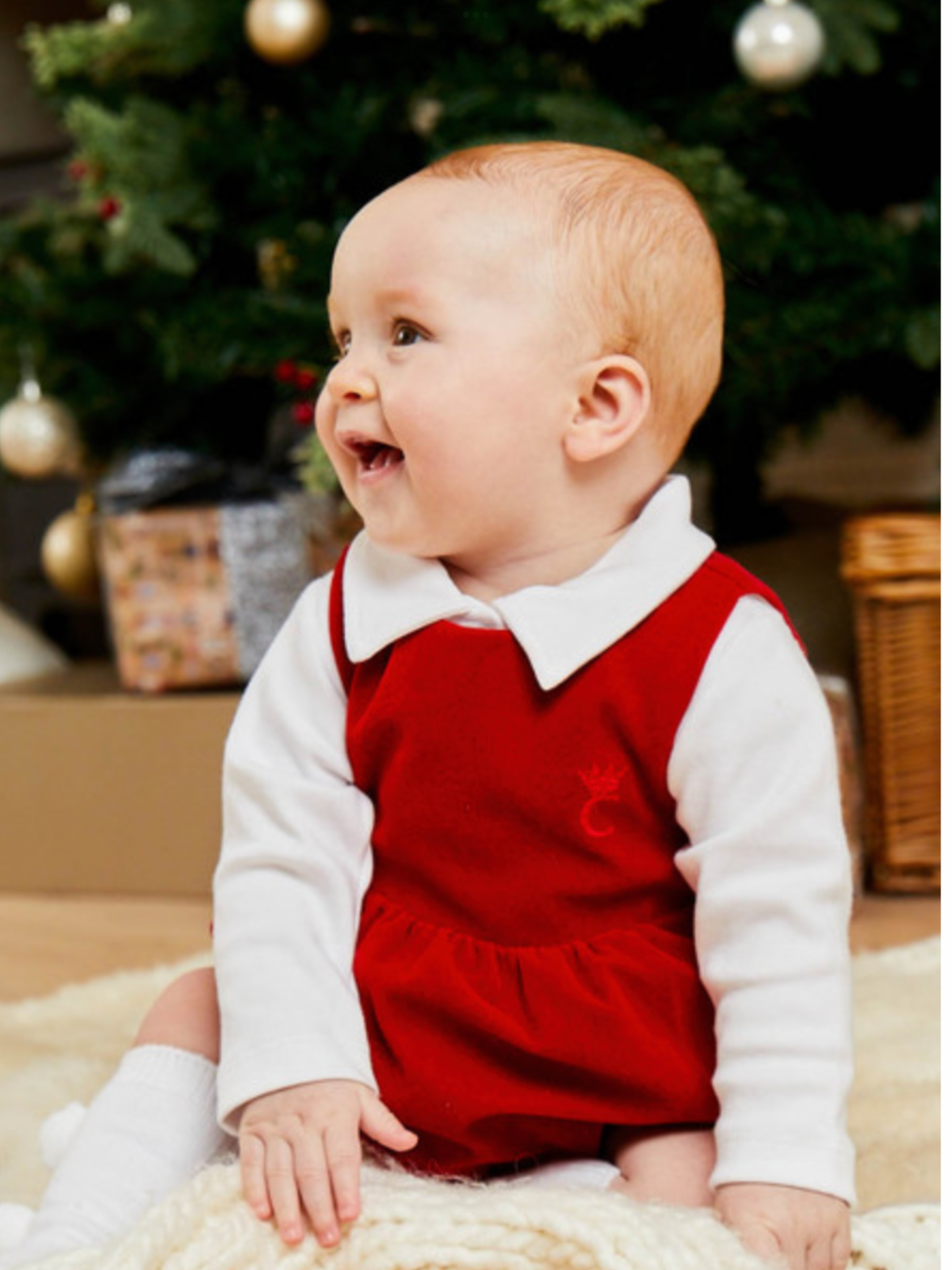 Caramelo kids boys red velvet romper.    08231821