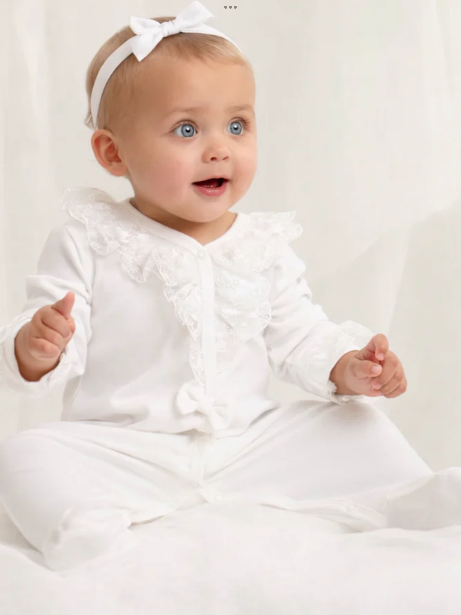 Pre order caramelo kids frilled babygro 0226575