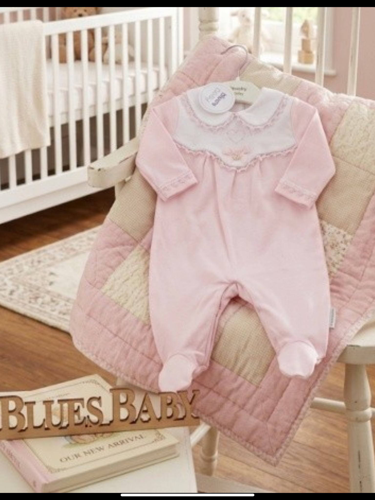 Blues baby pink babygro 0426736