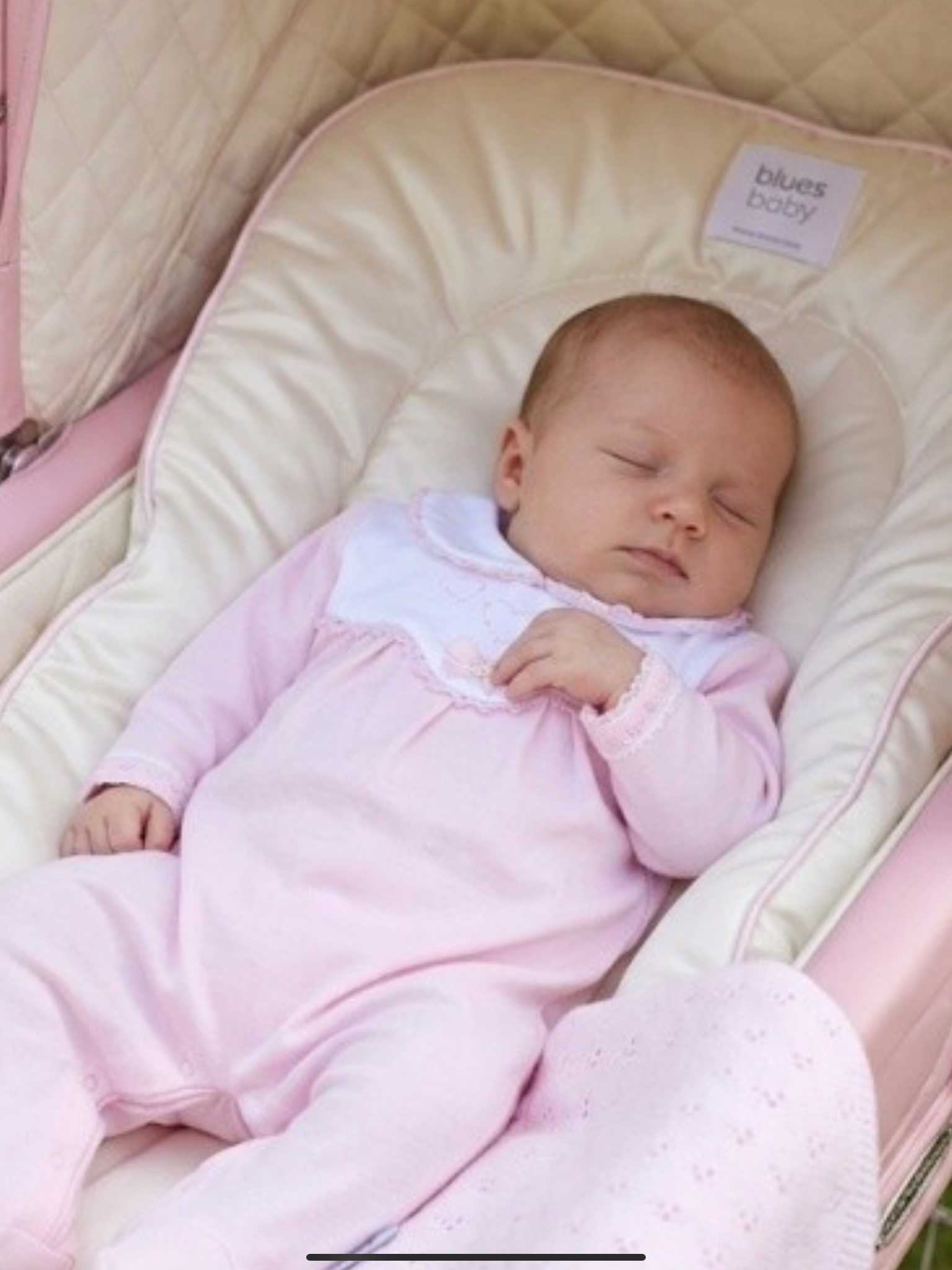 Blues baby pink babygro 0426736