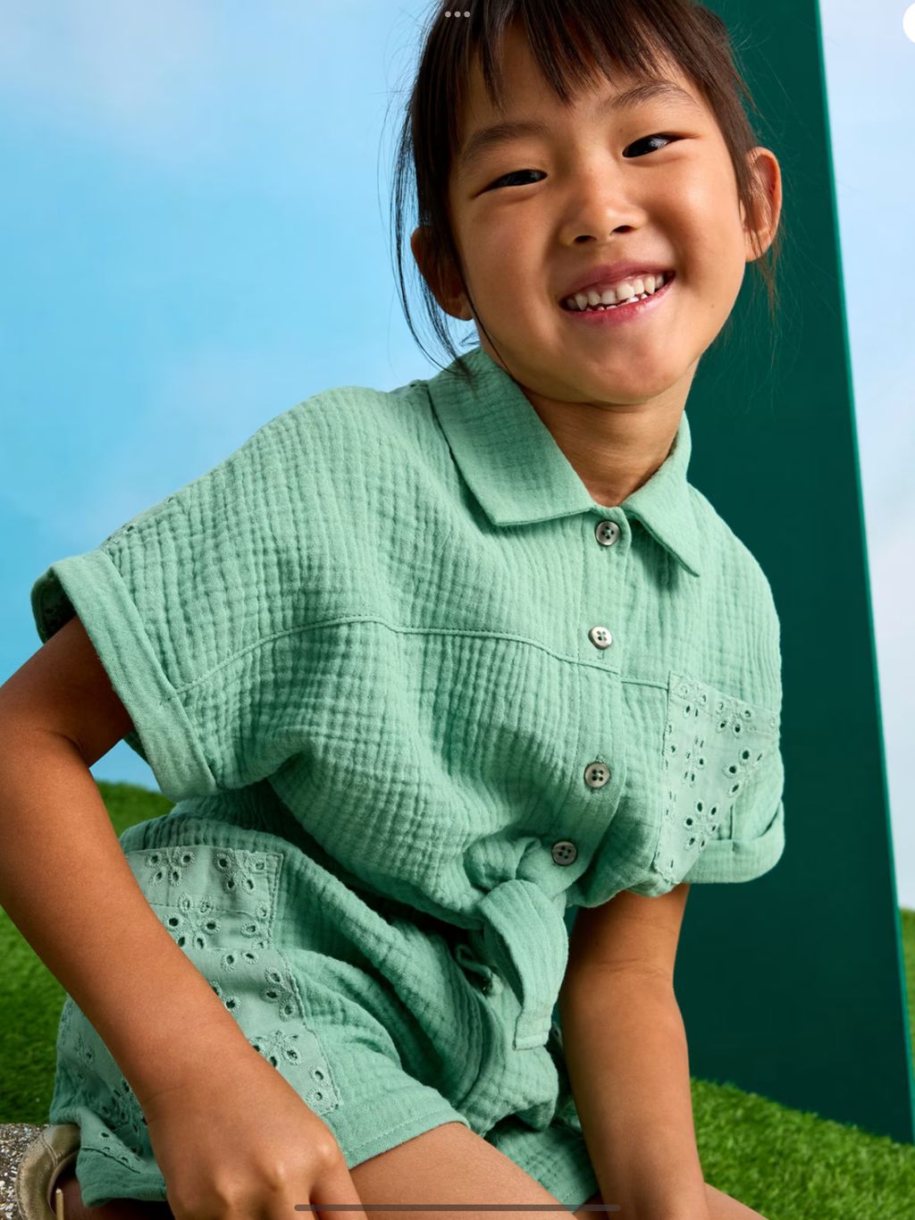 Girl openwork shorts and blouse set 0225176