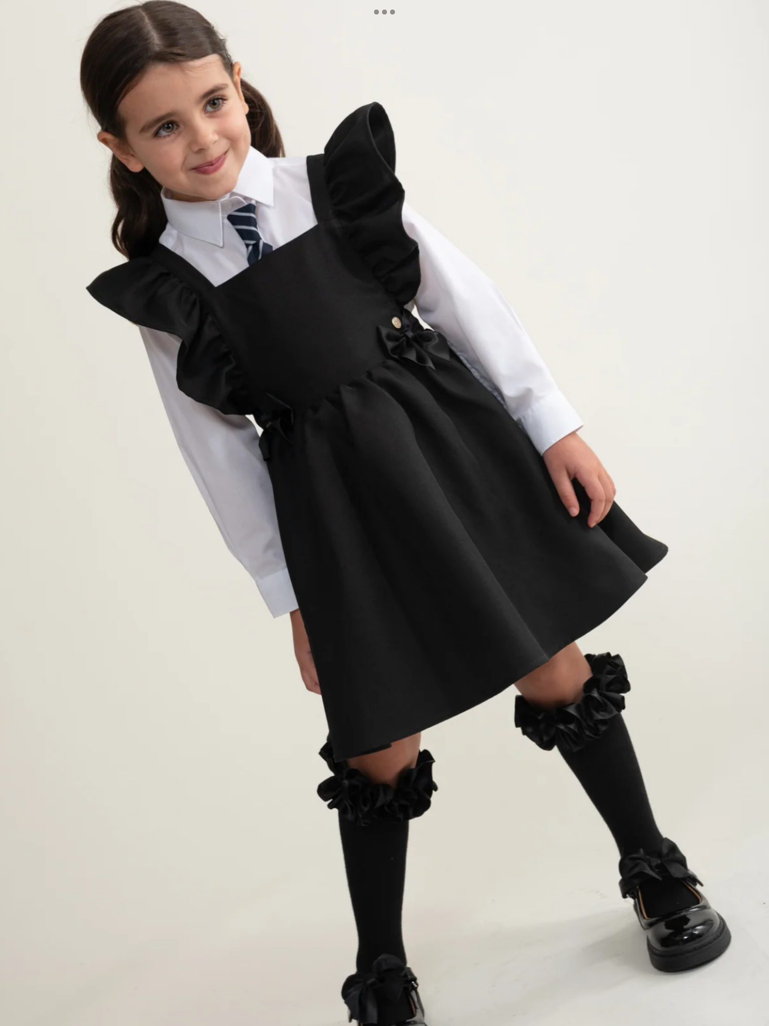Caramelo kids black school pinafore 0726778