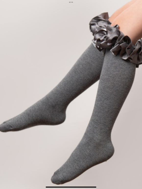 Caramelo kids grey ruffle socks  10231929