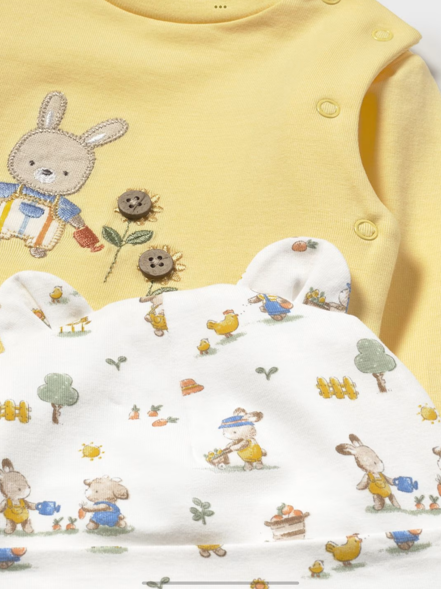 Mayoral unisex 3 piece set. 0425252