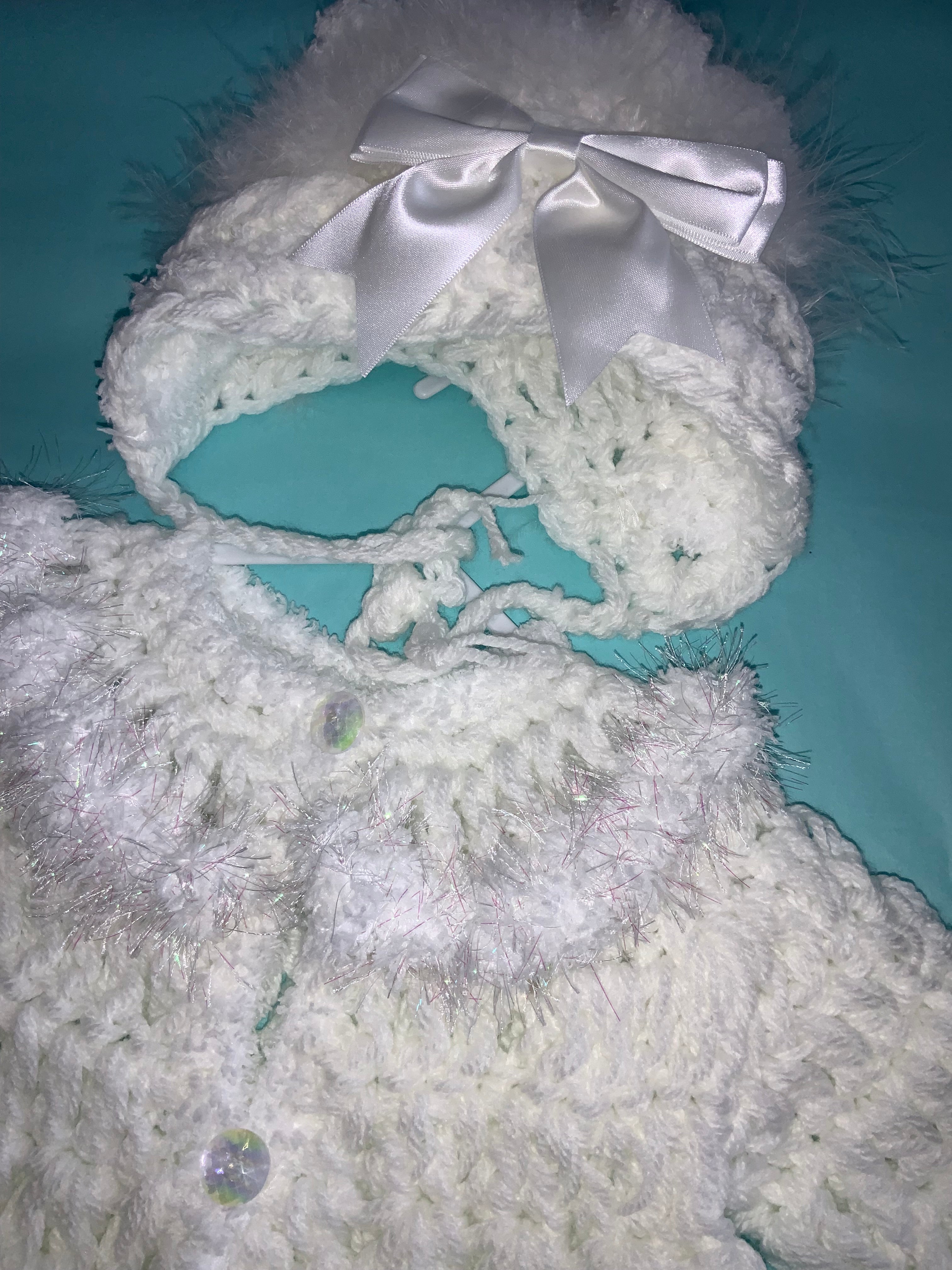 Crotched cardigan and bonnet 0926838