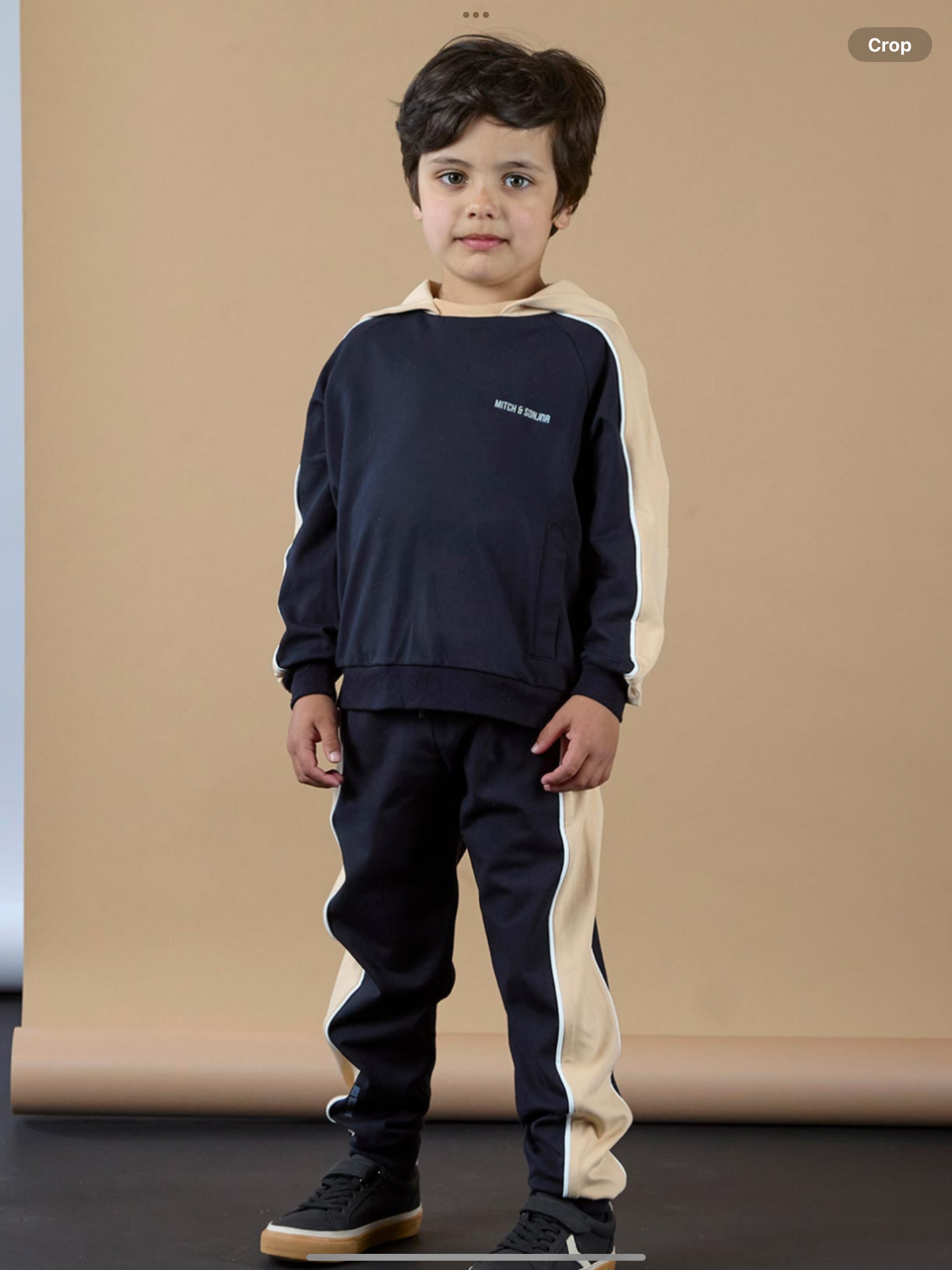 Mitch & Son JNR Lawrence Hoody Tracksuit With Contrast Hood - Black 0725289