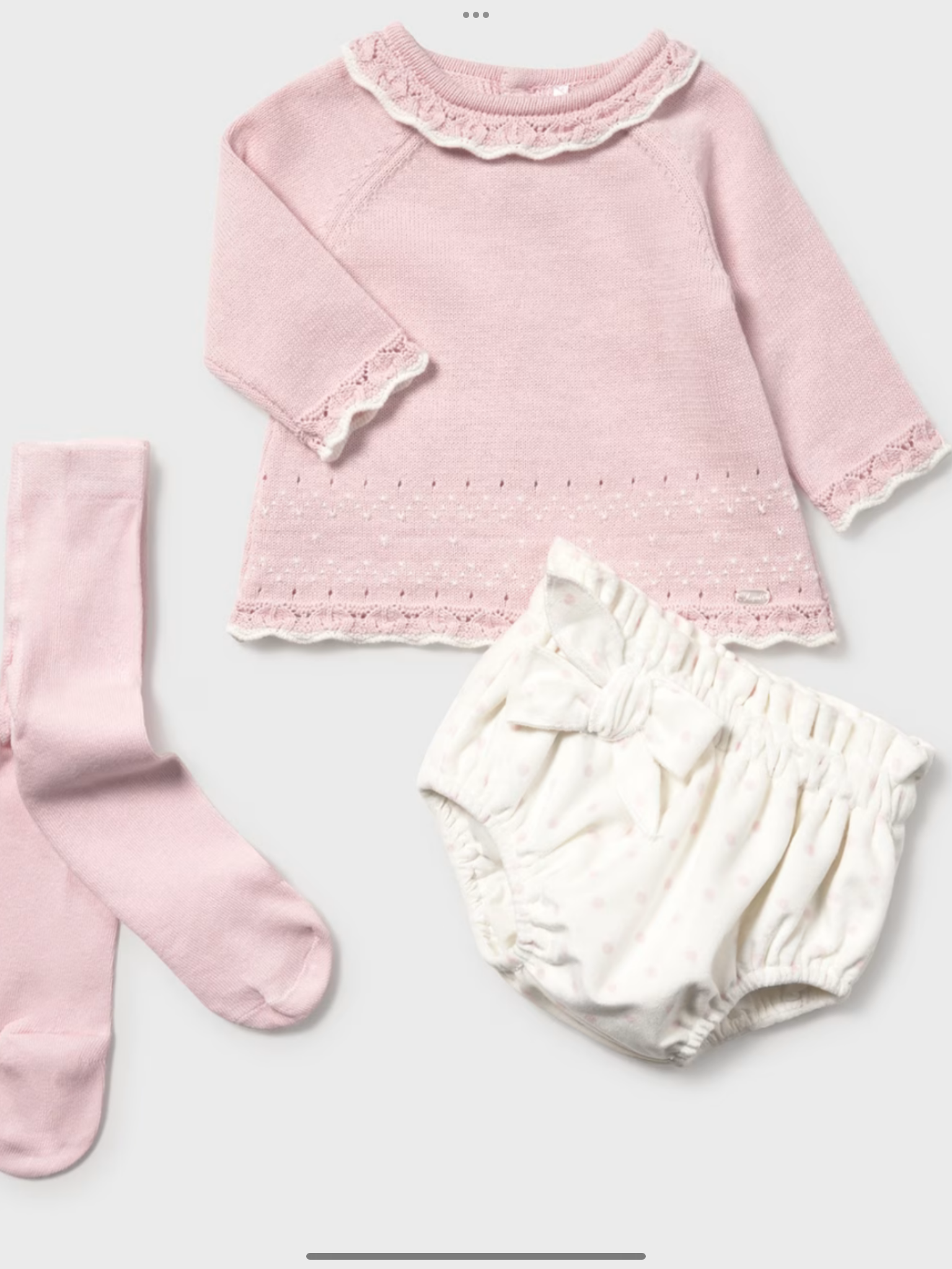 NEW SEASON THREE PIECE SET 0925377