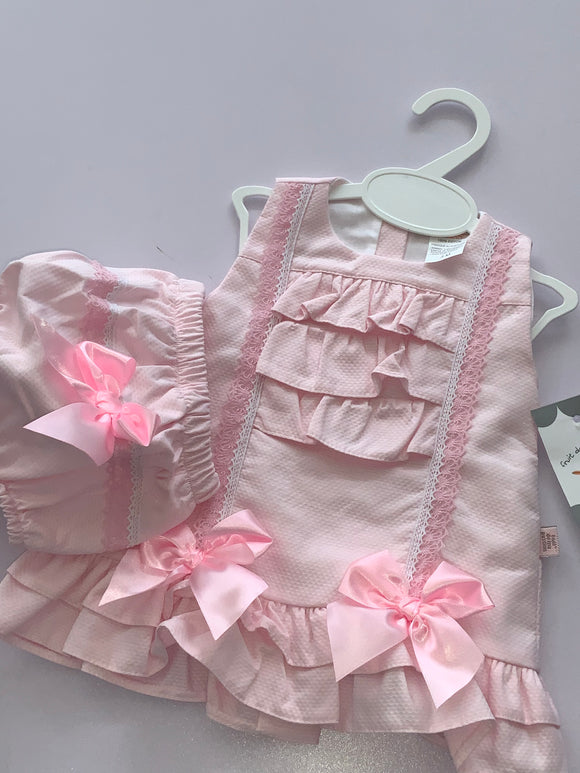 Pink dress 05242311