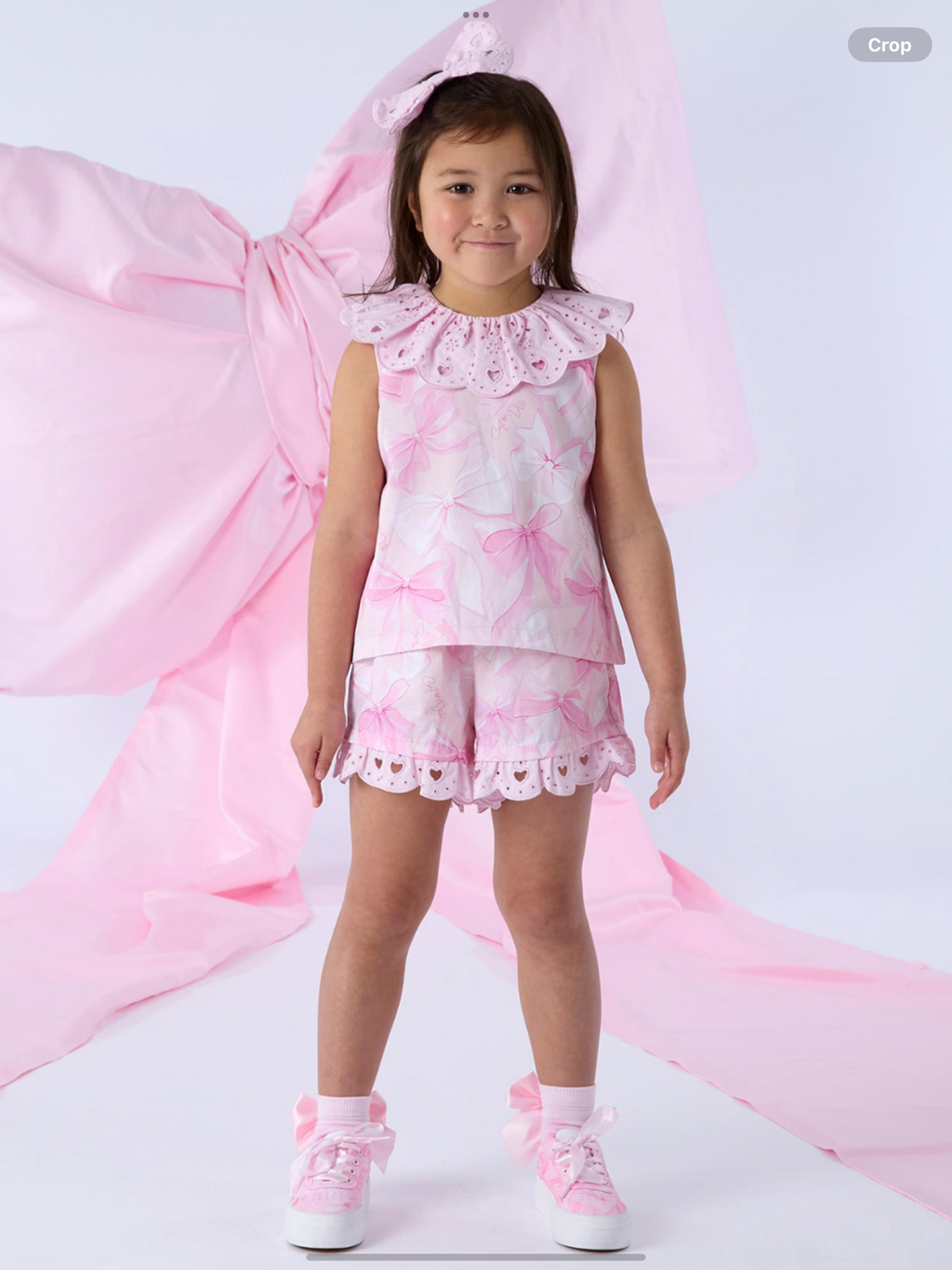 A Dee Bowtique Chic Ruby Bow Print Short Set With Broderie Anglaise - Pink Blossom  0126498