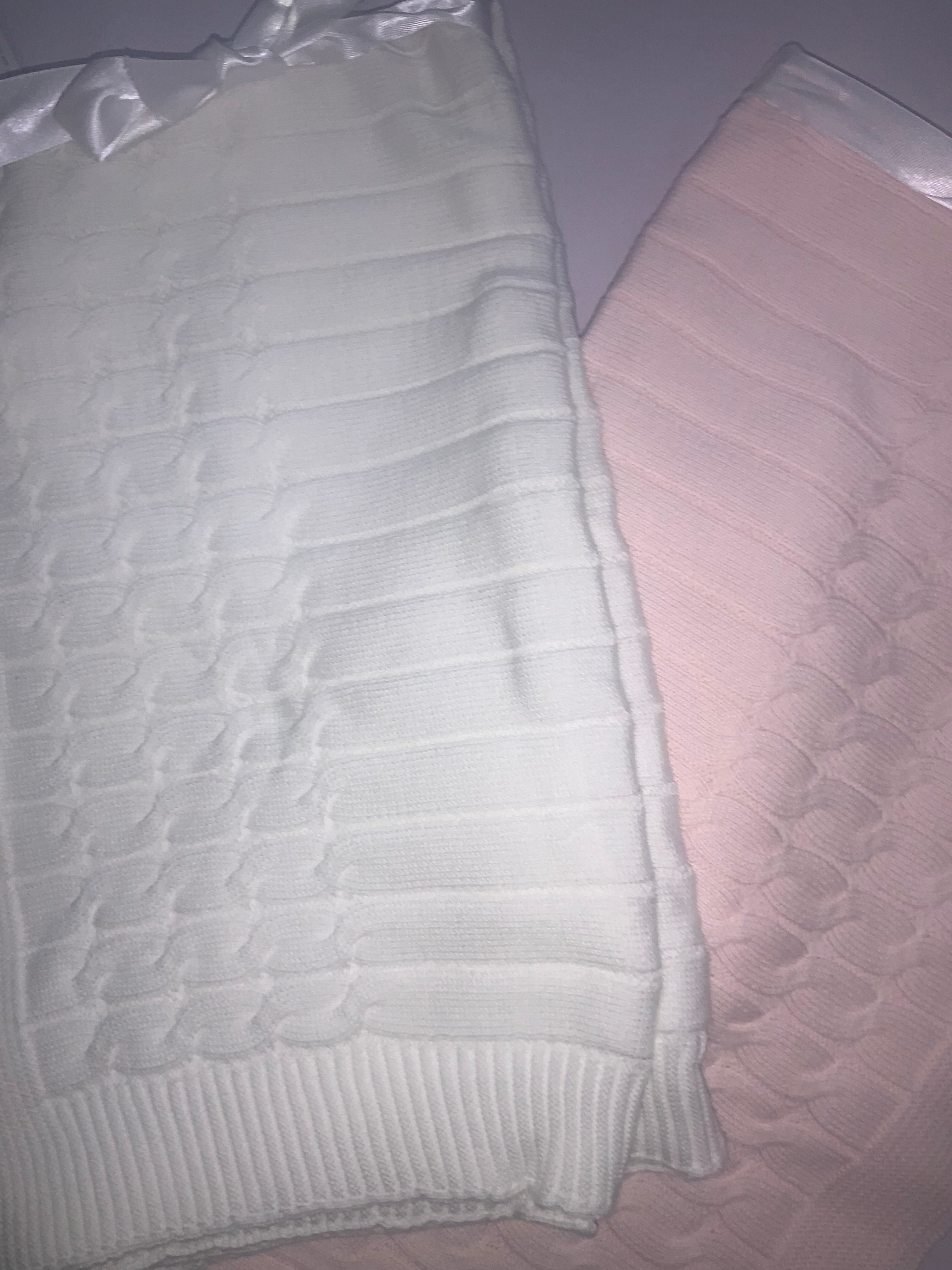 Emile et rose shawl 0126558