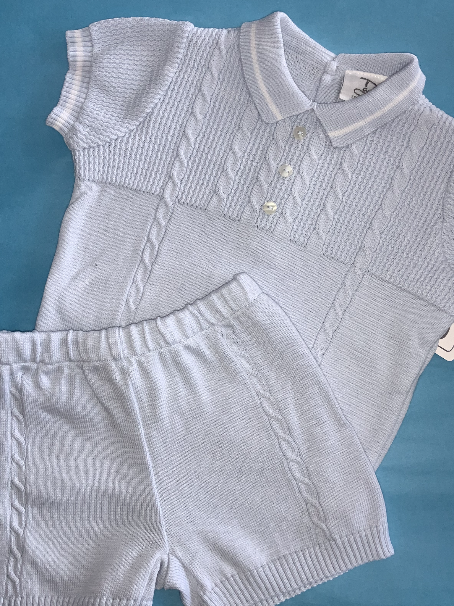 Dani short set.     03231537