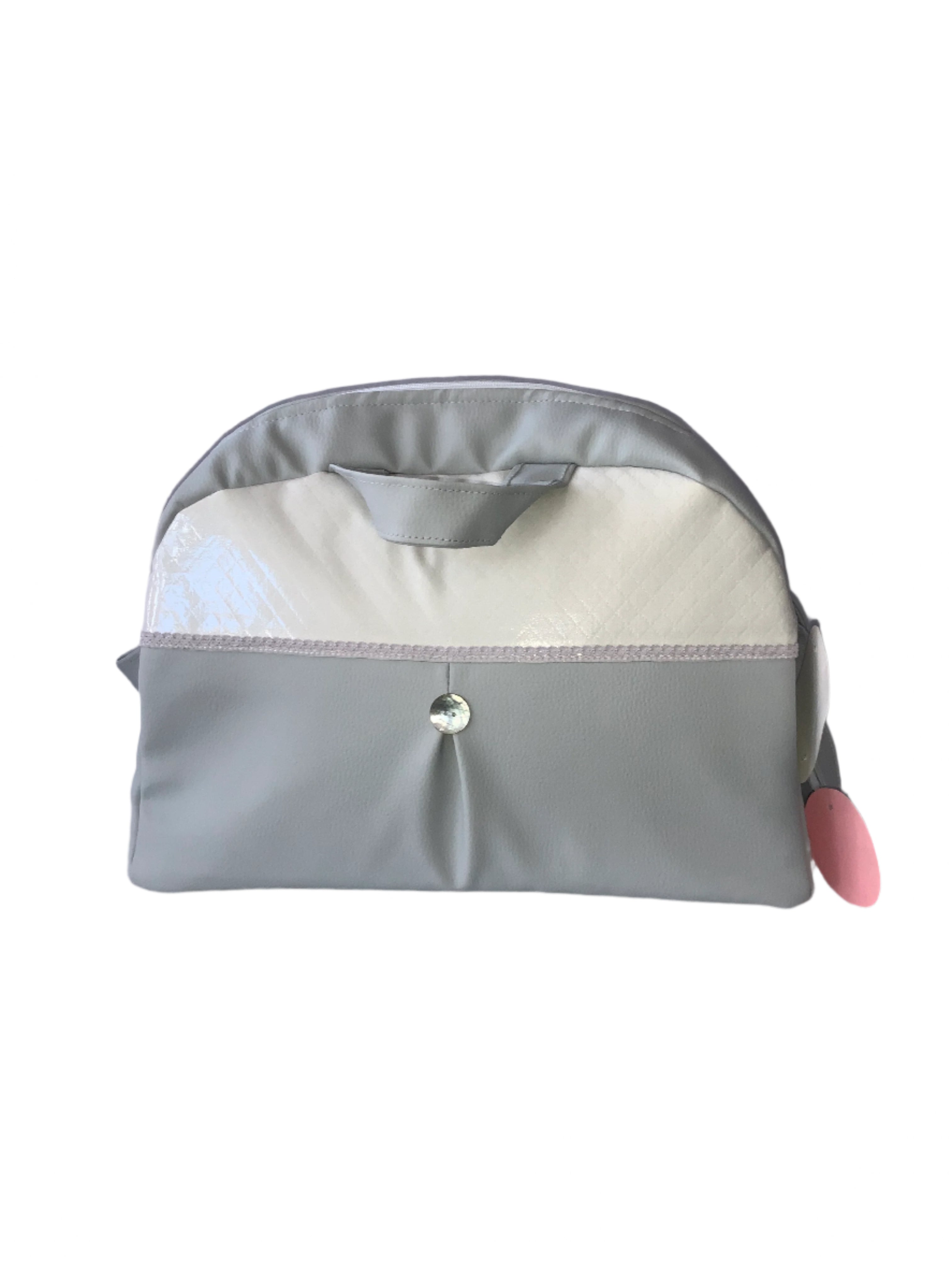 Changing bag.      G91