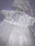 Girls christening dress.        250