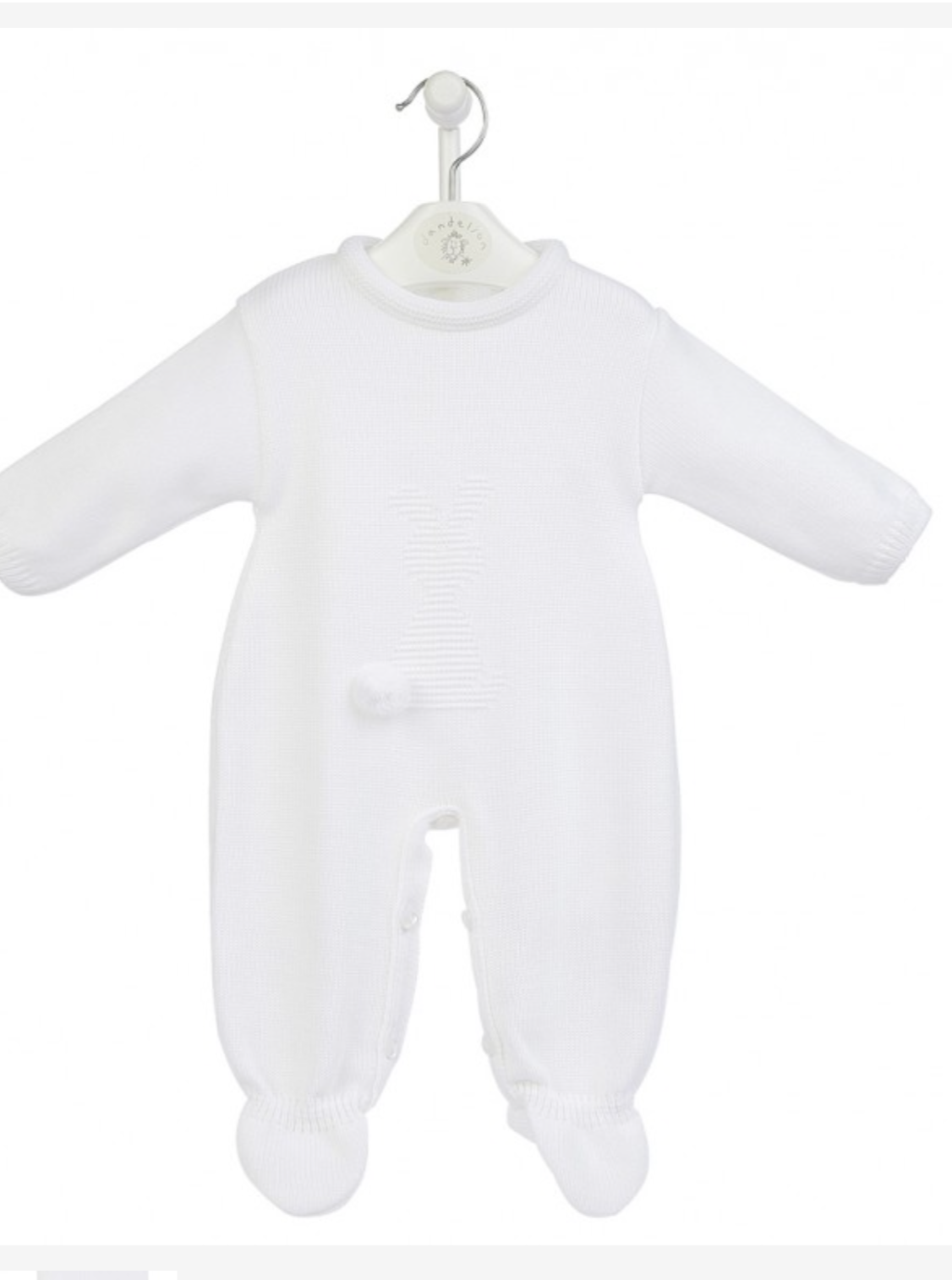 White knitted suit g428