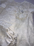 Girls christening dress.          240