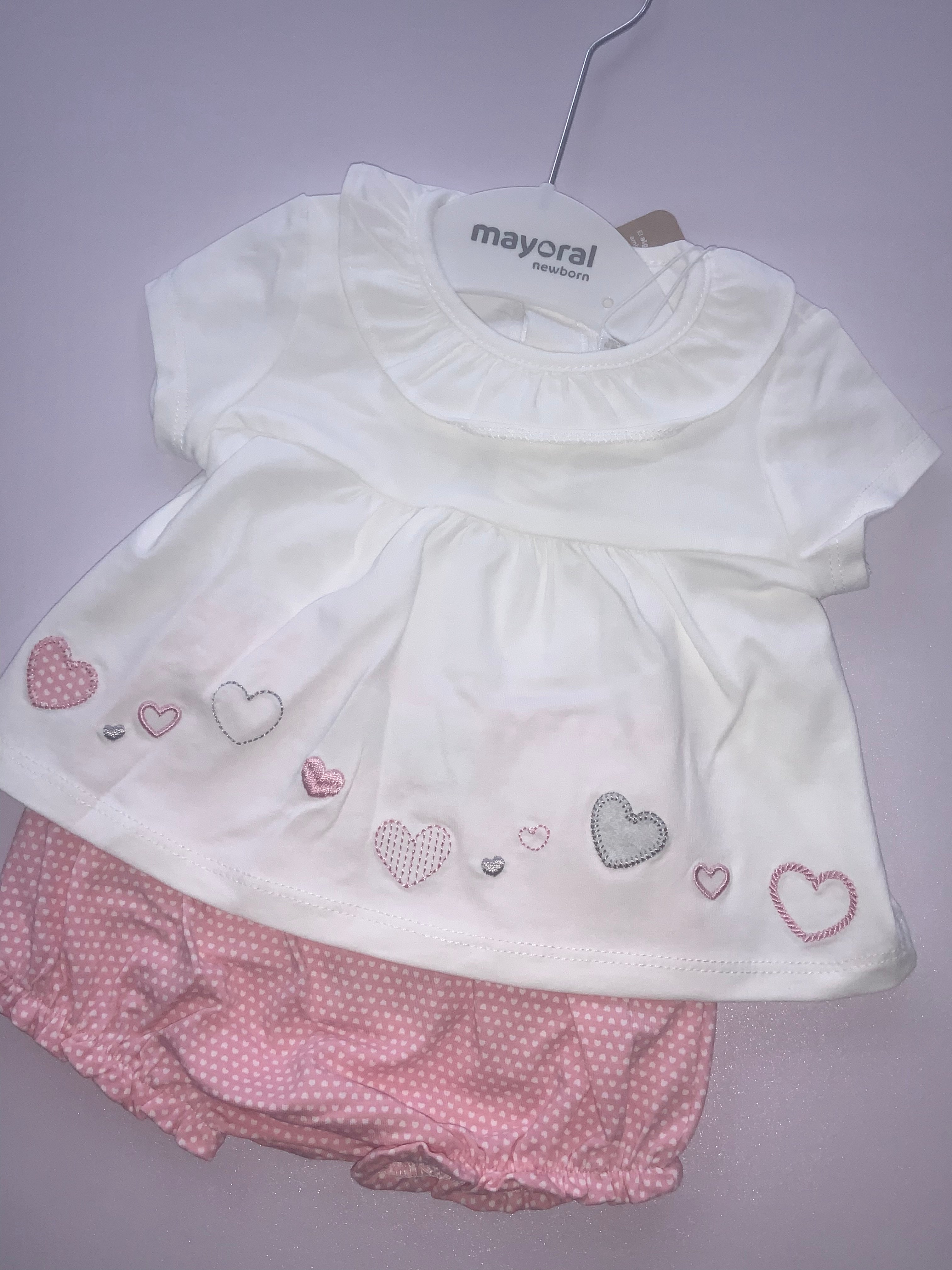 Mayoral girls shorts set.  03231519