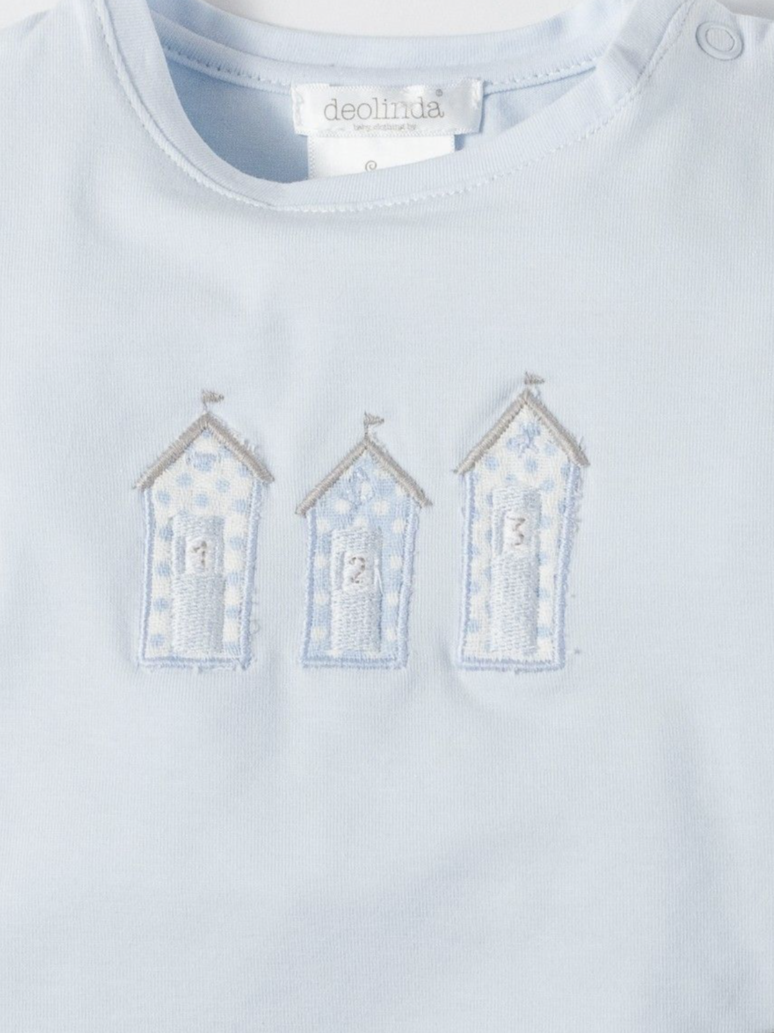 Deolinda short set.      0222889