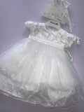 Girls christening dress.        250