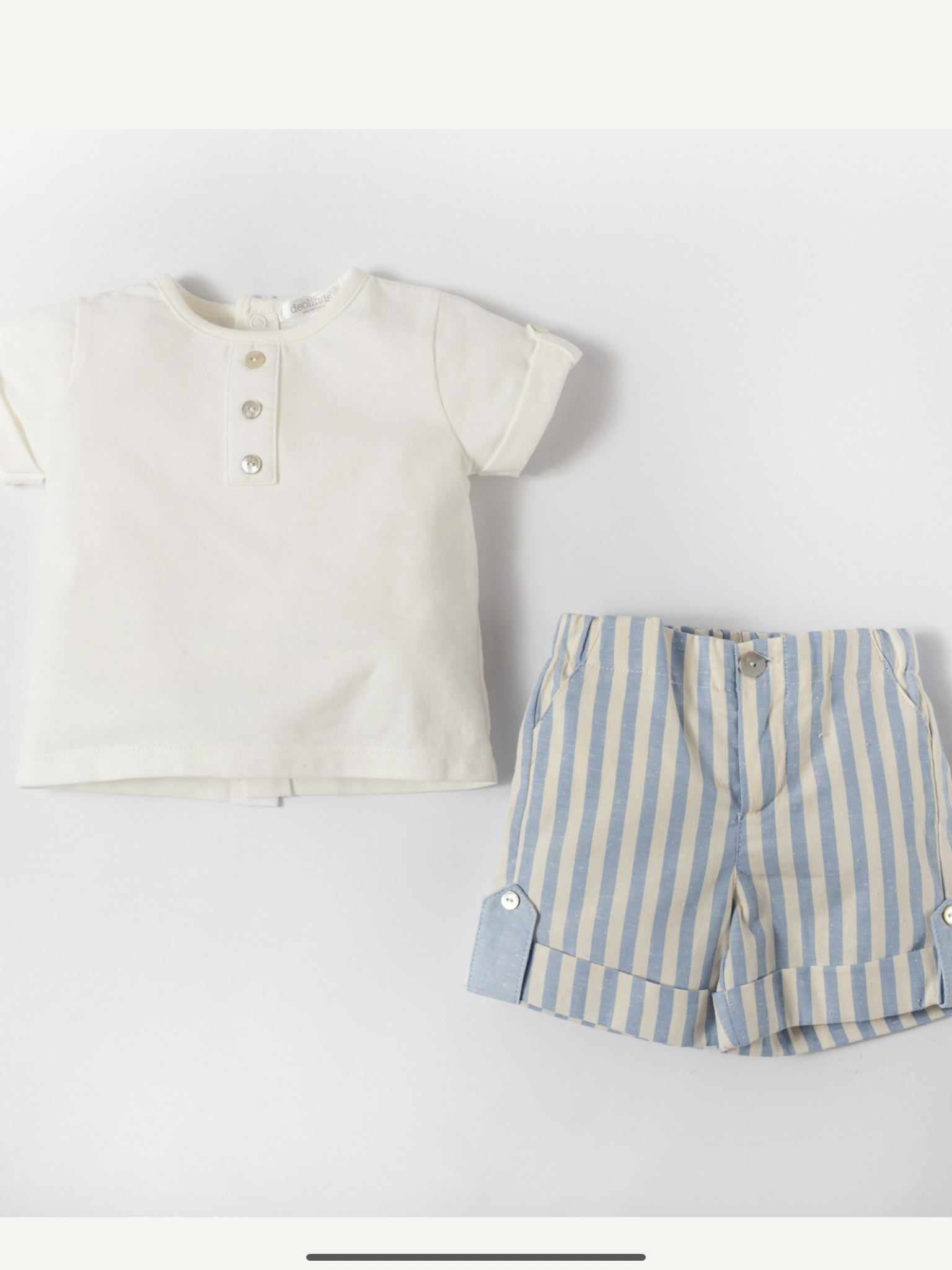 Deolinda shorts set.       0222902