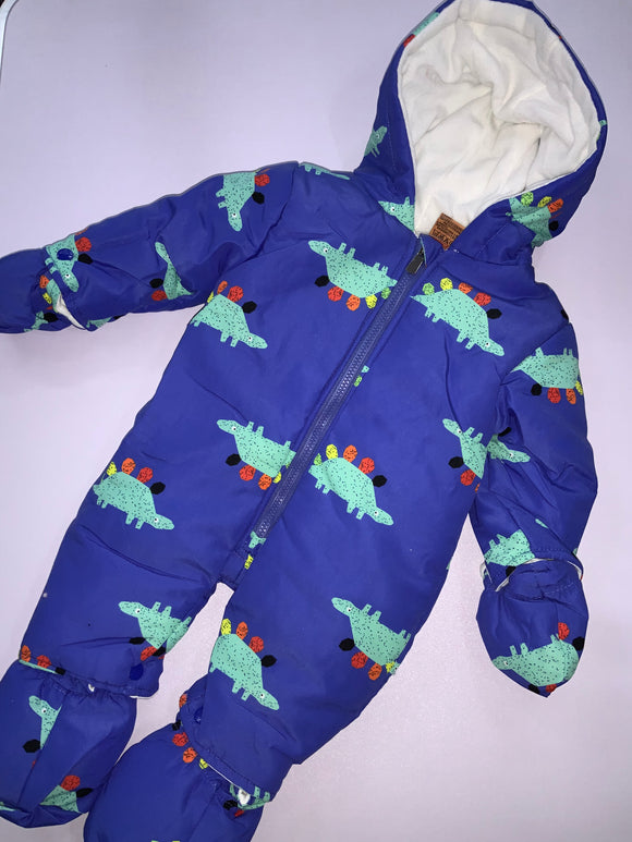 Snowsuit.        1121694