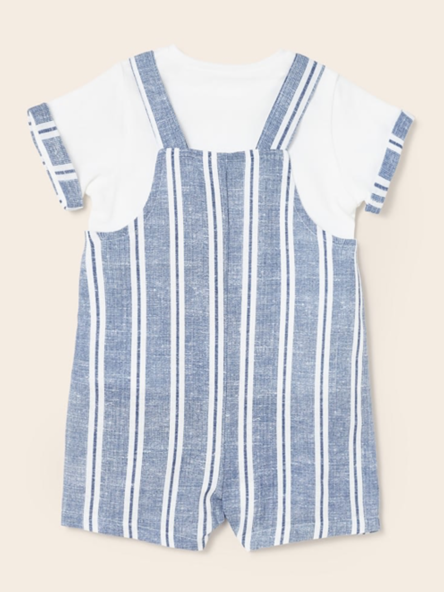 Mayoral shorts set.      03231495