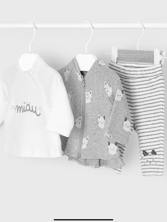 Mayoral three piece set.       10221216