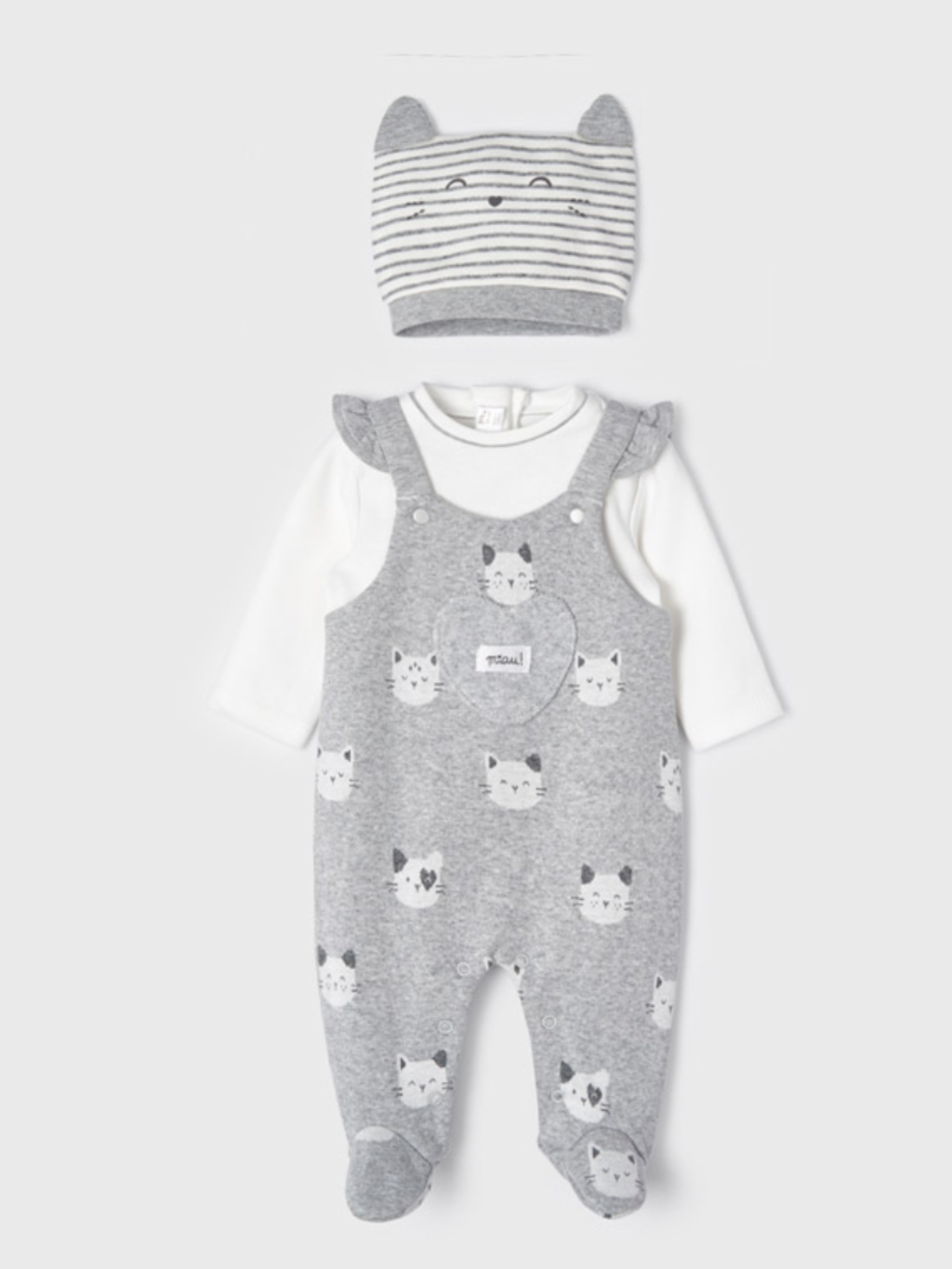 Mayoral romper and hat.      10221208