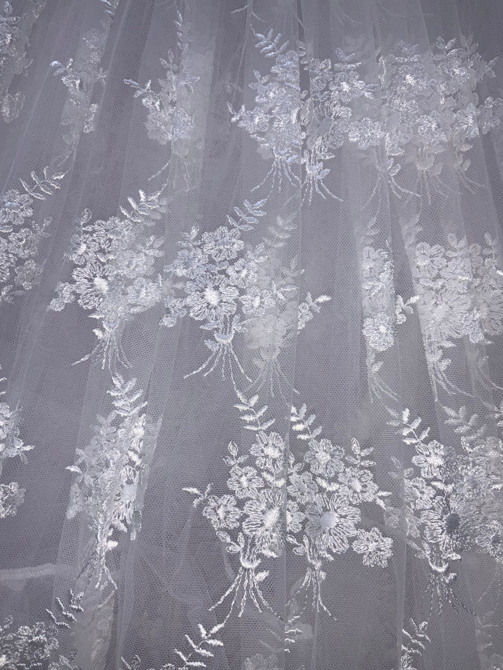 Christening gown.     03221042