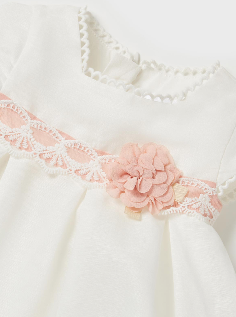 Mayoral dress.       0222923